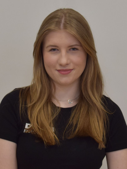 Beisitzerin: Nina Hoff